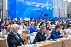 原正谱写新时代的锦绣篇章