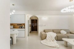 、水管、开槽布耳目工费、插座底盒等费用；石